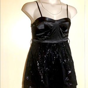 FOREVER 21 Black Satin / Metallic Top